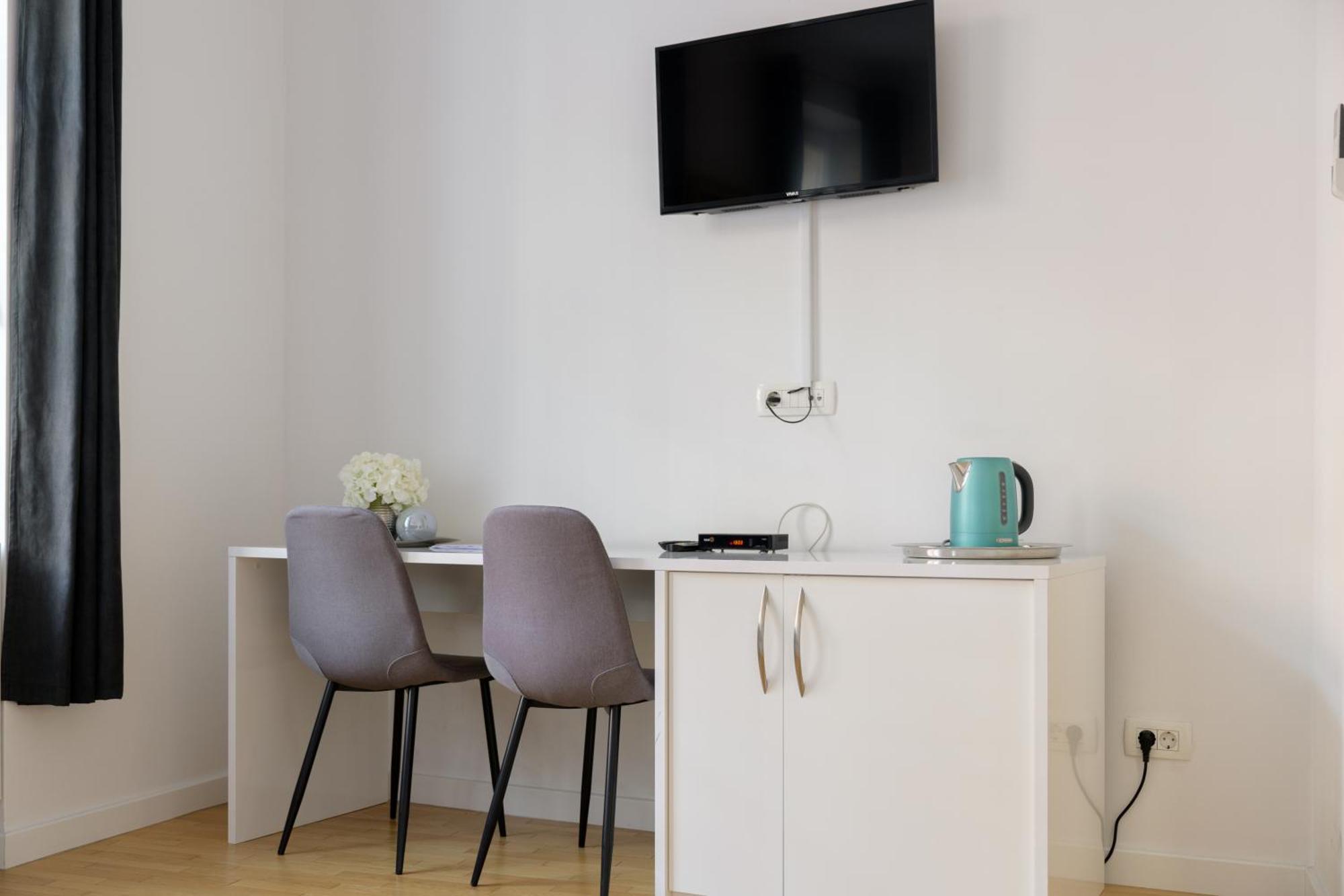 Niva rooms&studio apartment Zagabria Esterno foto