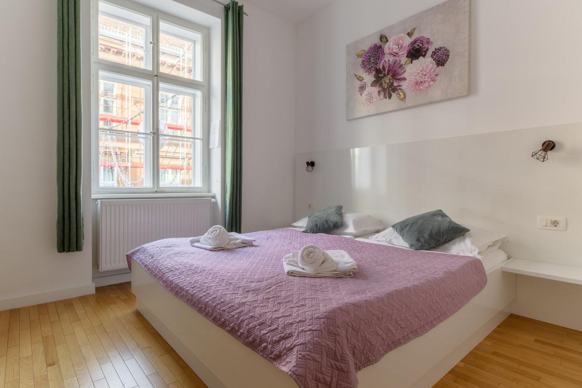 Niva rooms&studio apartment Zagabria Esterno foto
